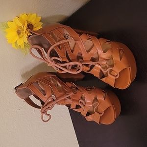 Speed Limit 98 Brown Lace up Heels Size 6.5